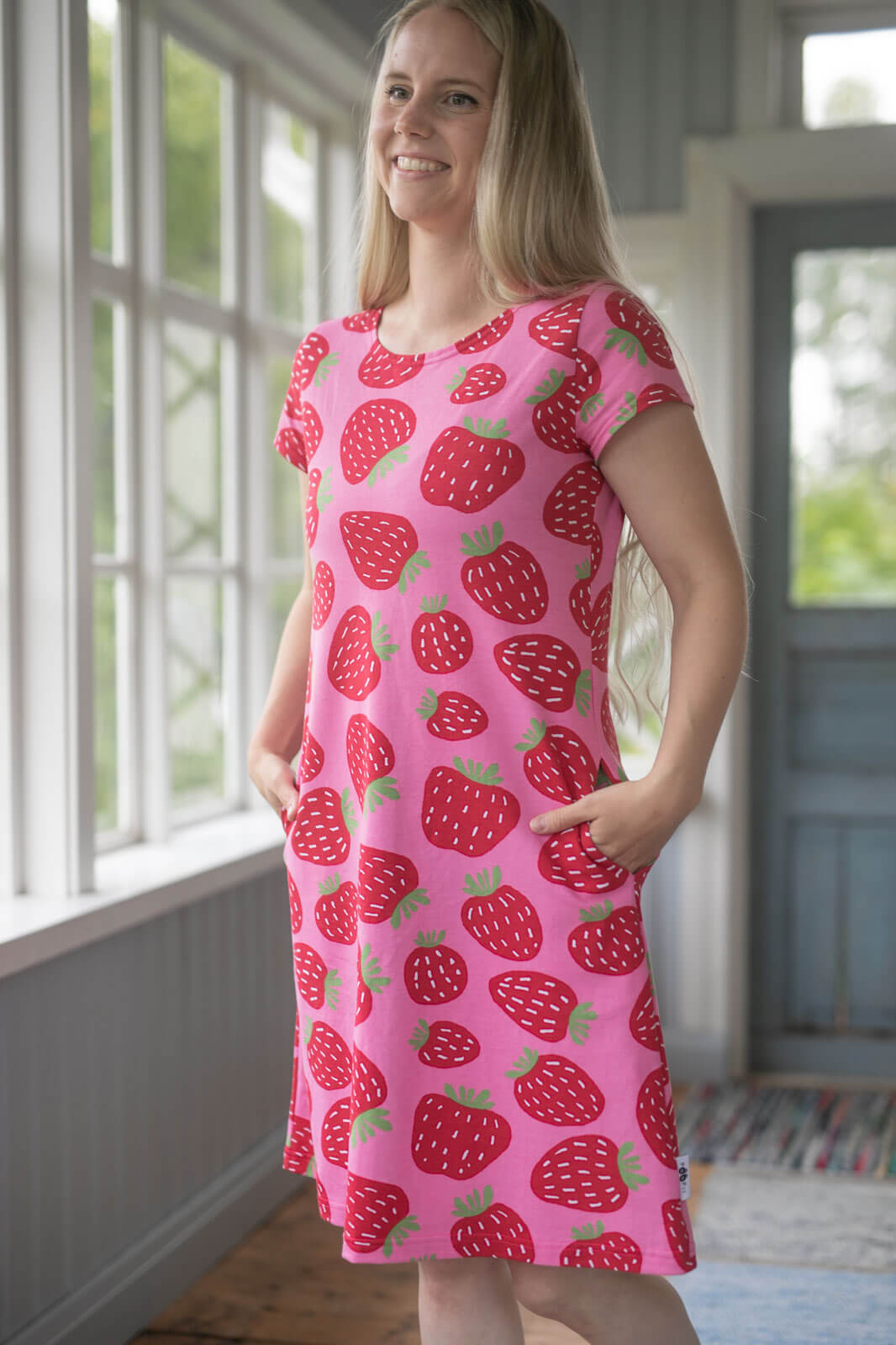 PaaPii Design Sointu mekko Polka pinkki-punainen 20
