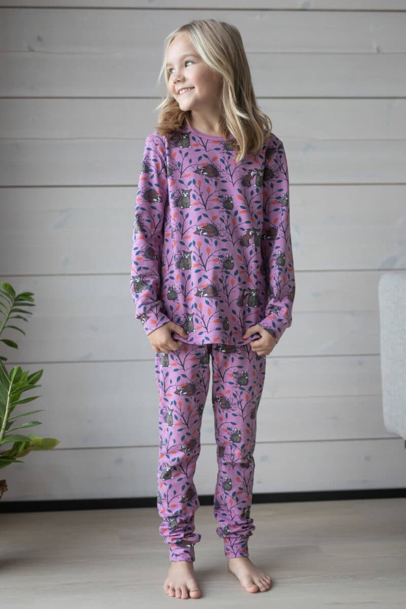 PaaPii Design Rusko pyjama Huomenta lila-syvänne 6