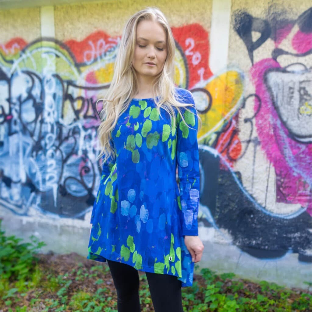 Tunikoiden ja mekkojen oikean koon valintaopas 16 PaaPii Design Heija tunika Kerrokset sininen nelio